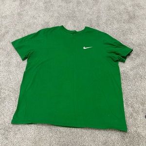 Nike tee